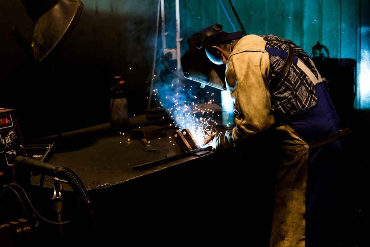 Meilleurs postes à souder pour petits ateliers de fabrication