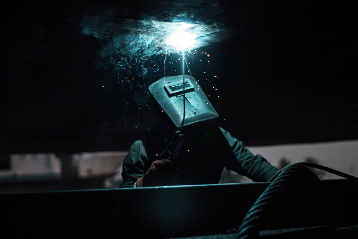 MIG vs flux-cored pour réparations extérieures