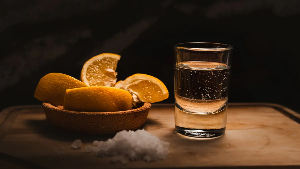 Citron, gros sel et verre de vinaigre : les produits de ménage contre la rouille